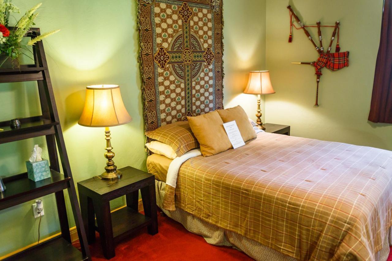 Coyote Blues Village Bed & Breakfast Silver City Экстерьер фото