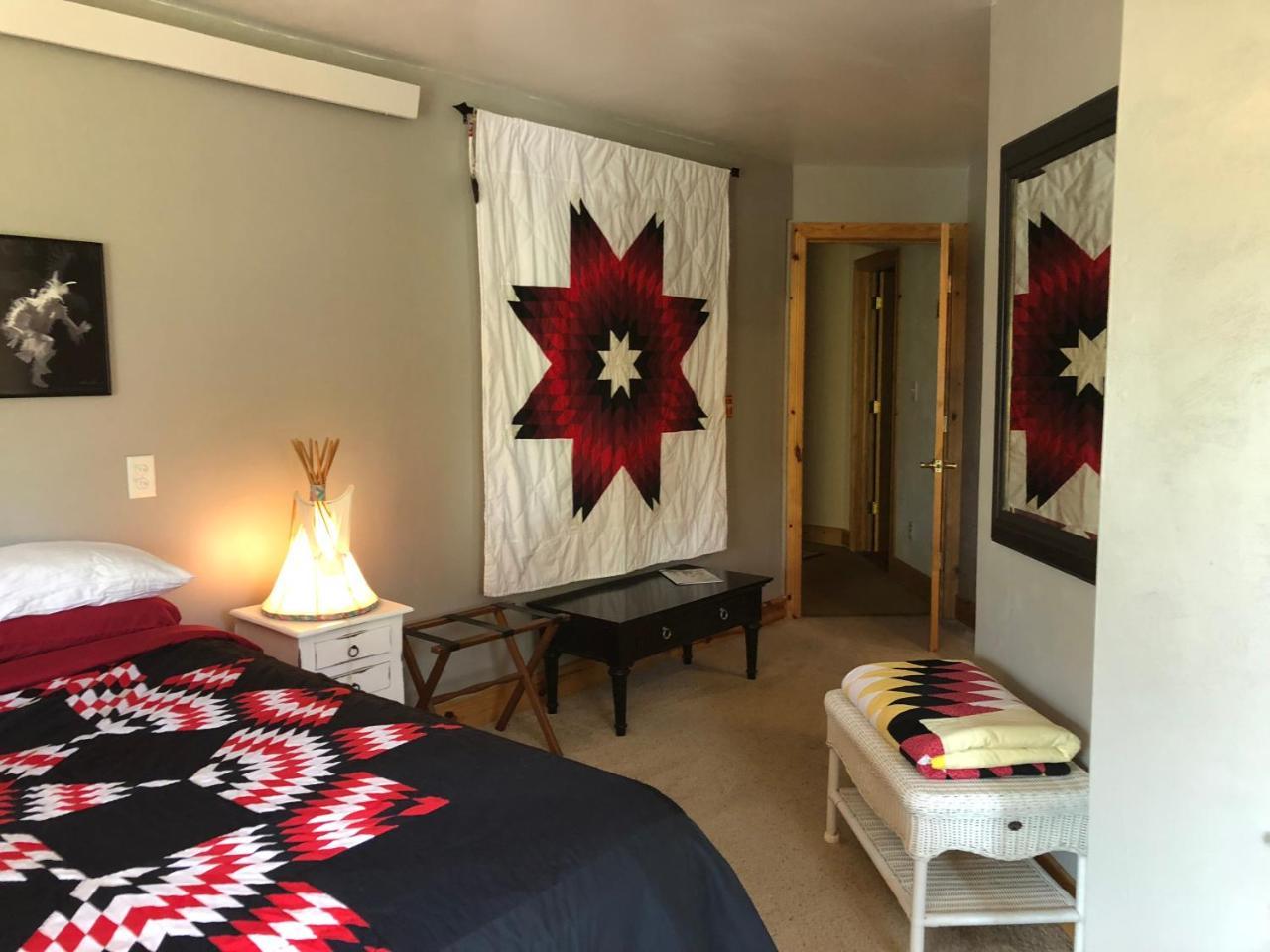 Coyote Blues Village Bed & Breakfast Silver City Экстерьер фото